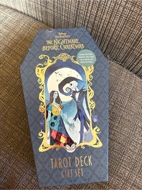 The Nightmare Before Christmas Tarot Deck Gift Set
